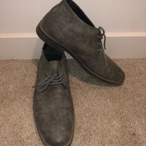Men’s shoes